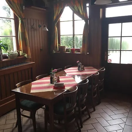 Taverna 2* Javorník