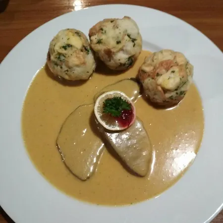 Taverna فندق
